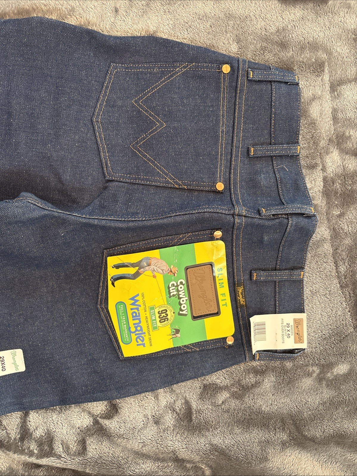Wrangler 936 Slim Fit 29×40 Men’s Youth Jeans Size 29×40 Rigid Dark Blue