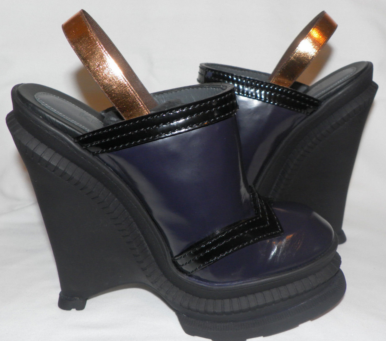 KENZO WEDGE CLOG BLACK & DEEP PURPLE HIGH HEEL WEDGE LEATHER SANDALS Sz. 38