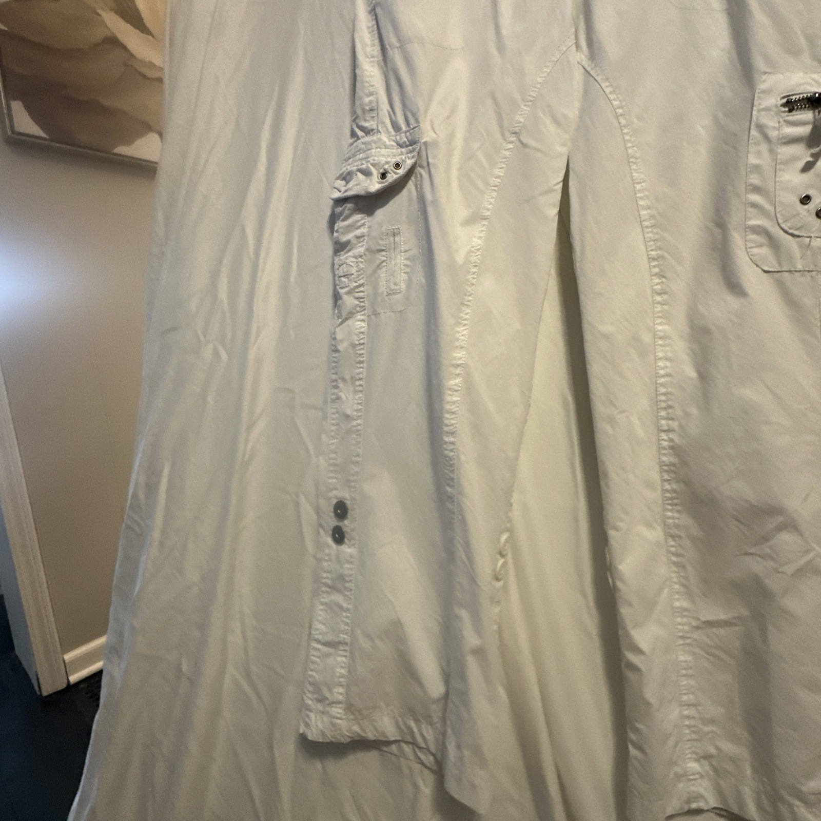 Dalia Collection Women’s Eight Petite White Cotton Cargo Pants Utility Summer 2