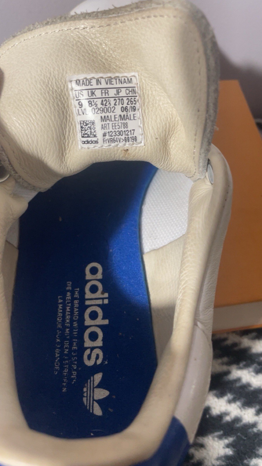 Size 9 – adidas Originals – Stan Smith – ART. EE5788 – FTWWHT/CROYAL/OWHITE RARE