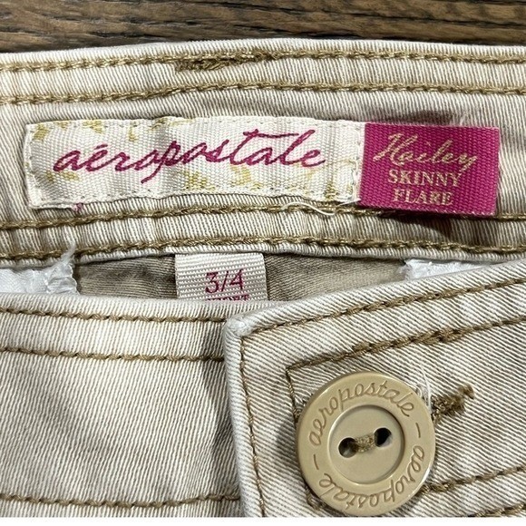 Aeropostale Y2K Khaki Hailey Skinny Flare Low Rise Pants 3 4 Short Preppy Vtg