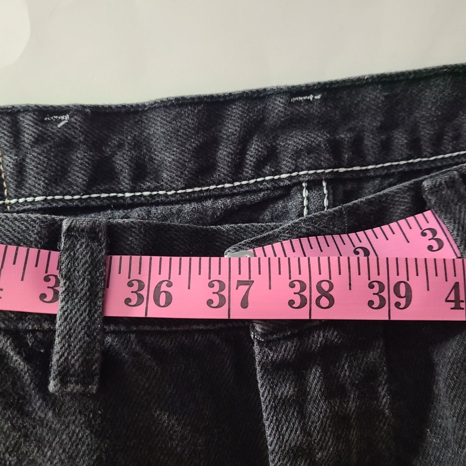 Vintage 80s/90s Wrangler Black Men’s Denim Jeans Size 37 x 28.5 Made In USA