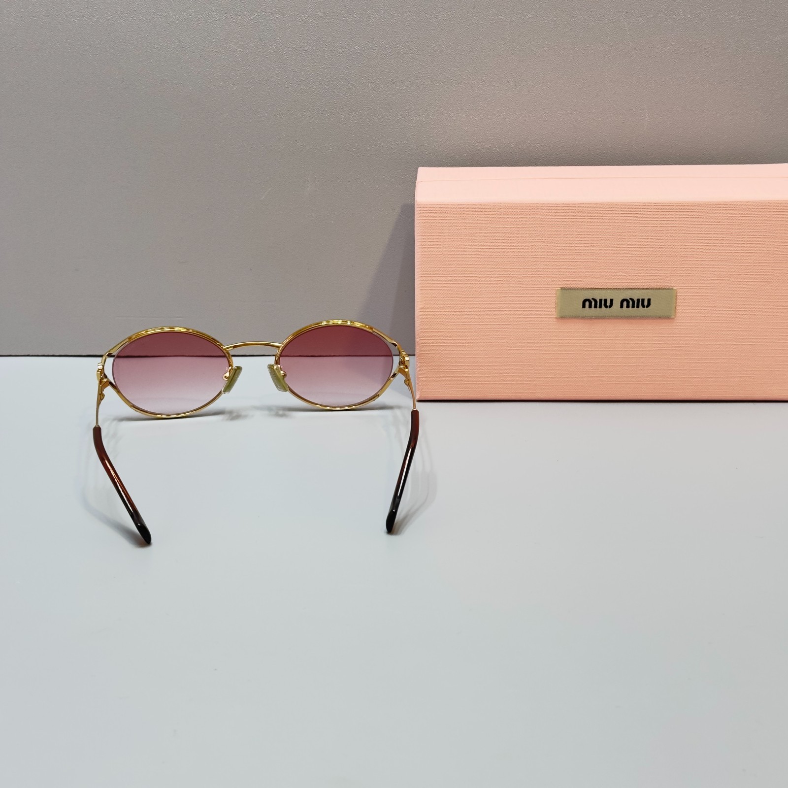 Miu Miu MU 52YS Pink Gradient Lens Gold Metal Oval Sunglasses New With Box