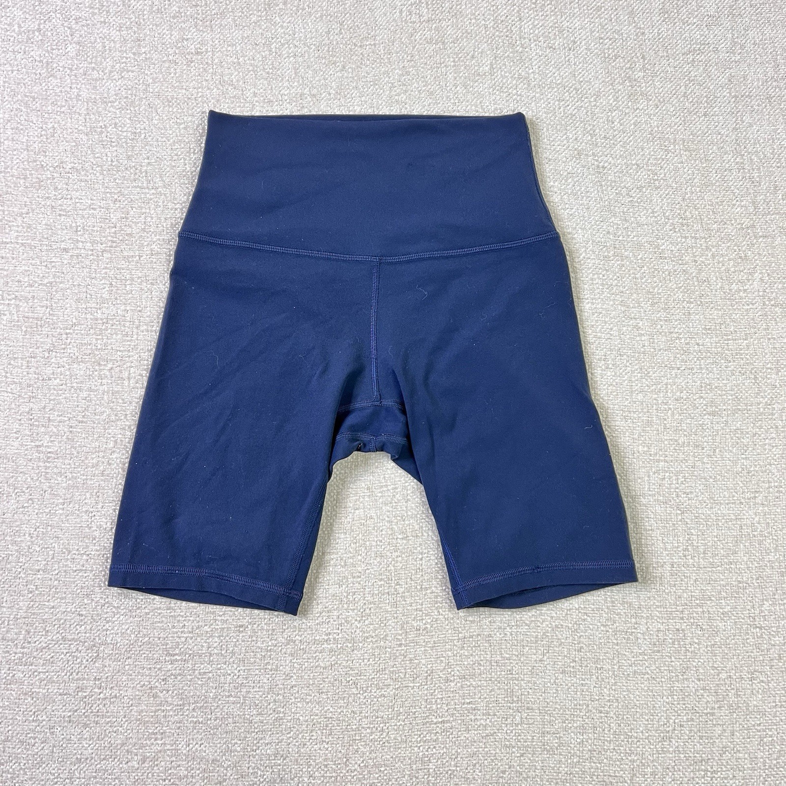 Lululemon Align High Rise 8″ True Navy Women’s Yoga Workout Shorts Size 4