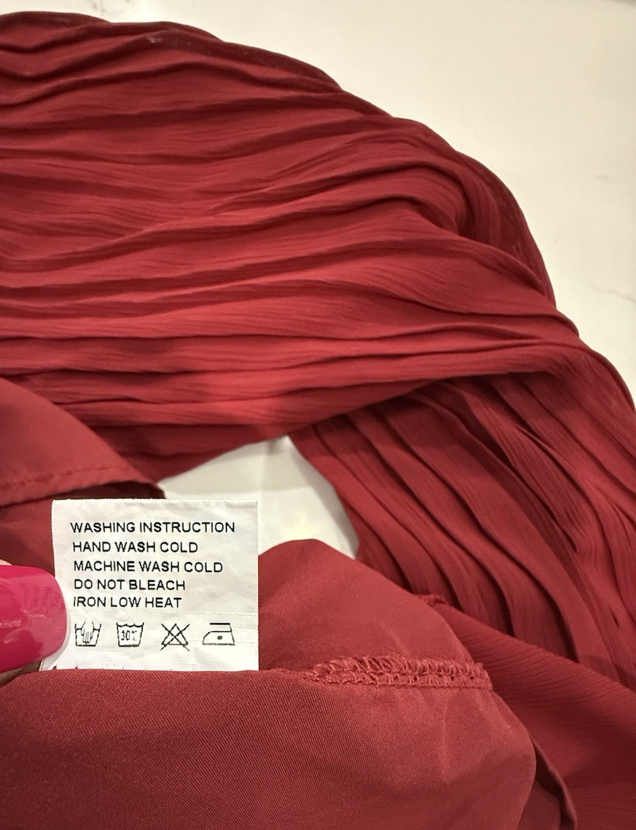 Aifer Top Womens M Cranberry Red Pleated Balloon Sleeves Dainty Flowy Lined EUC
