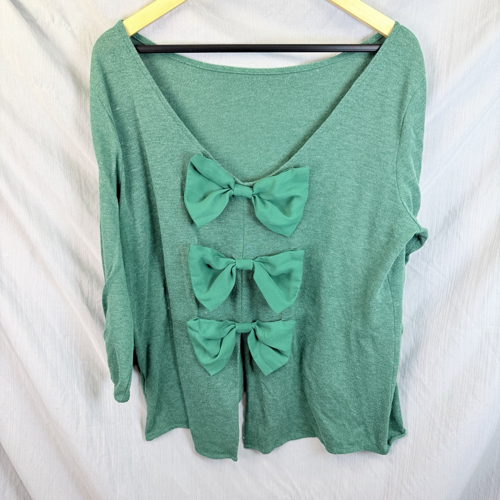 Sweet Pea By Stacy Frati Open Bow Back Blouse XL Feminine Green Pretty