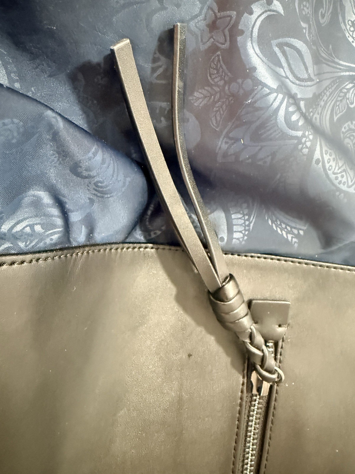 Lululemon Black/blue Tote Bag Large Daily Multi-Pocket Shoulder Gym Travel Bag