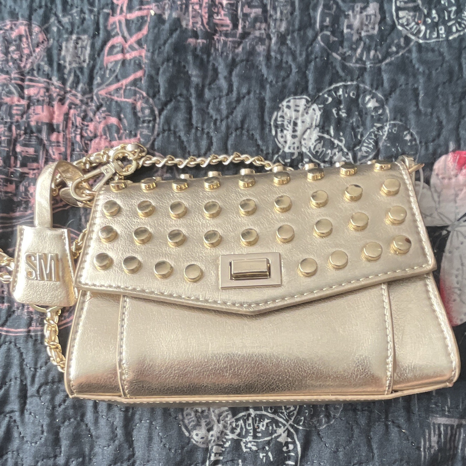Steve Madden Gold Metallic Studded Flap Shoulder Bag Chain Strap Magnetic