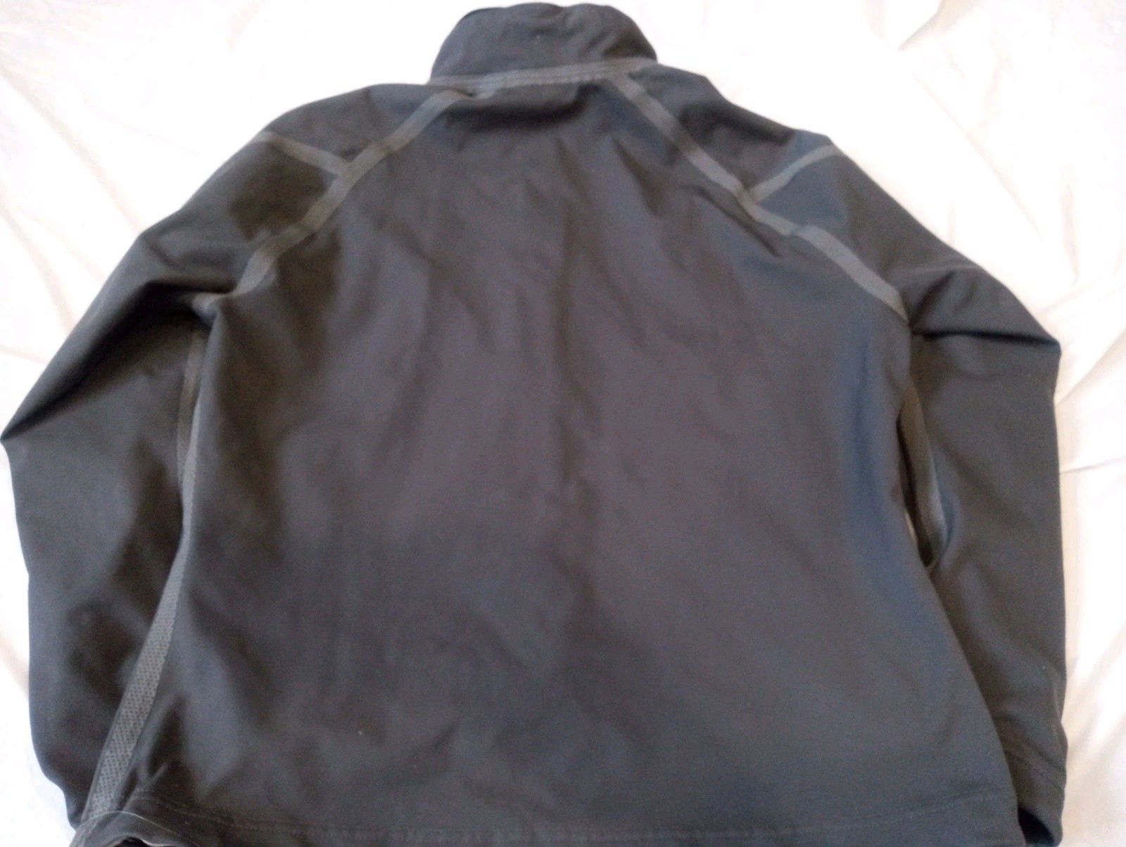 Vintage Mountain Hardwear Conduit Softshell Jacket sz M Women’s Gray Packable