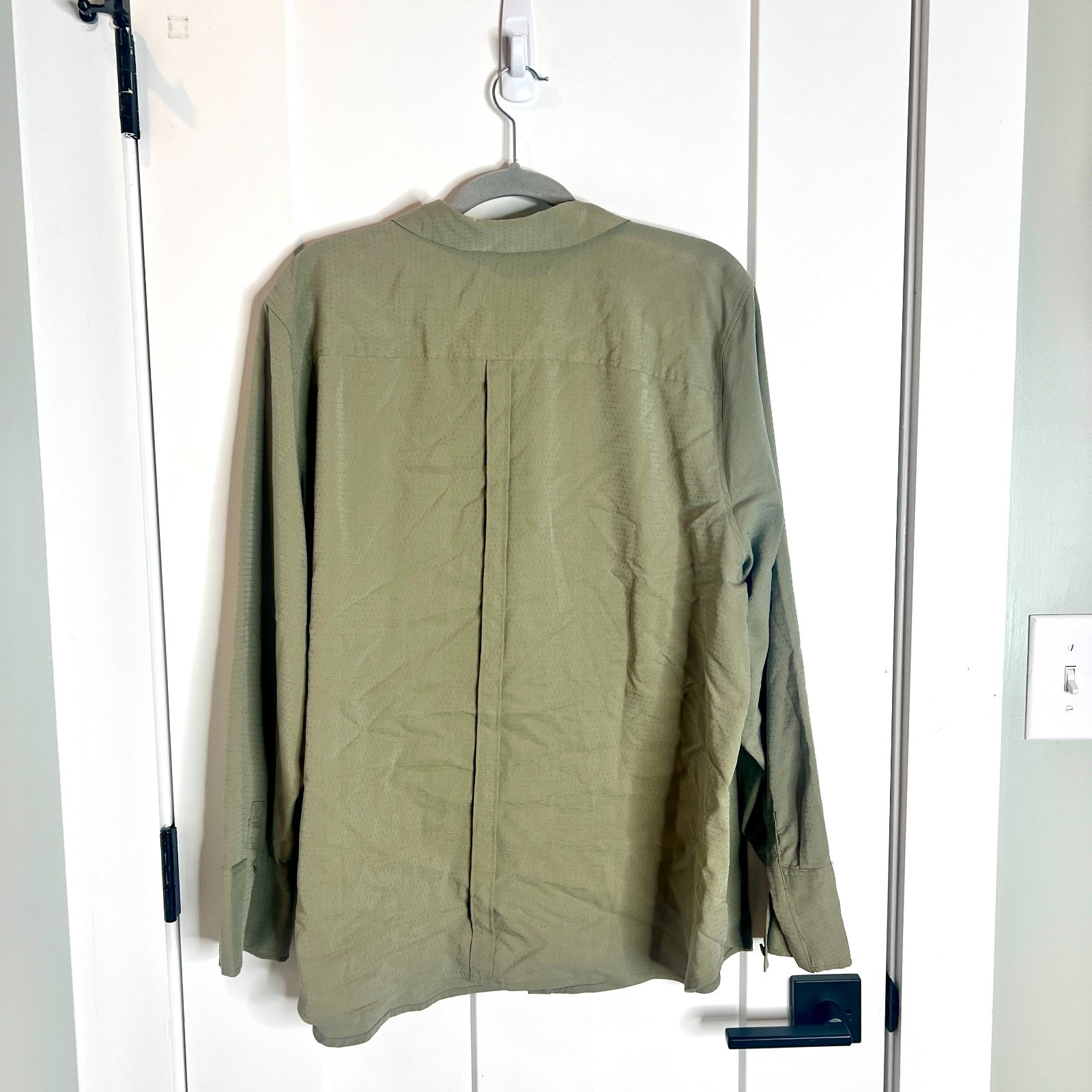 Chico’s Silky Soft Dobby Half-Placket Shirt Modal in Vetiver Button-Up XXL NWT