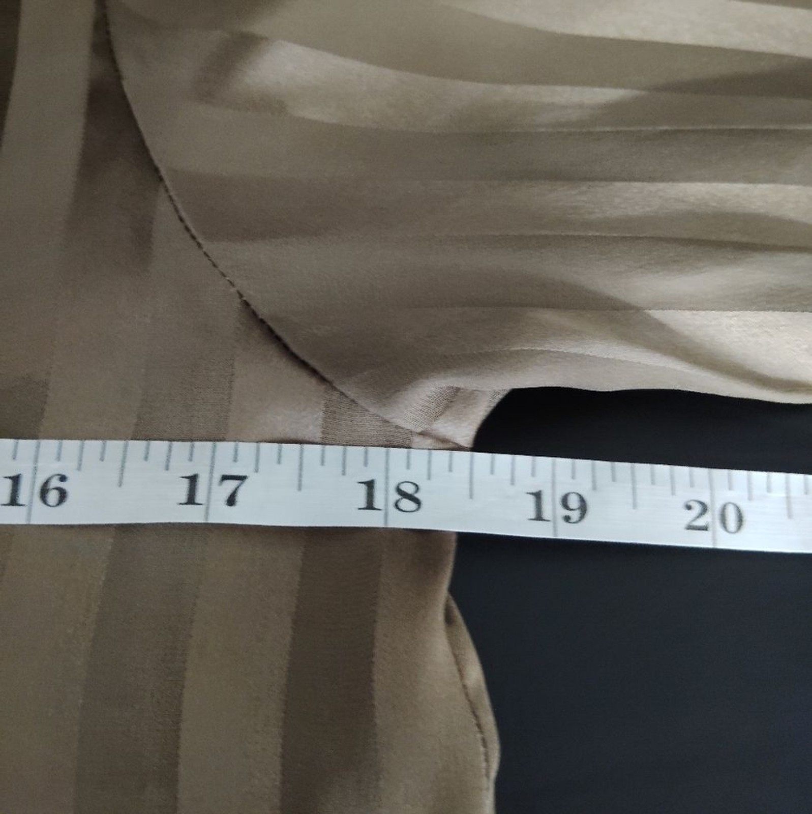 Vintage Doncaster 100% Silk Two-Tone Striped Button Down Blouse Brown SZ 2