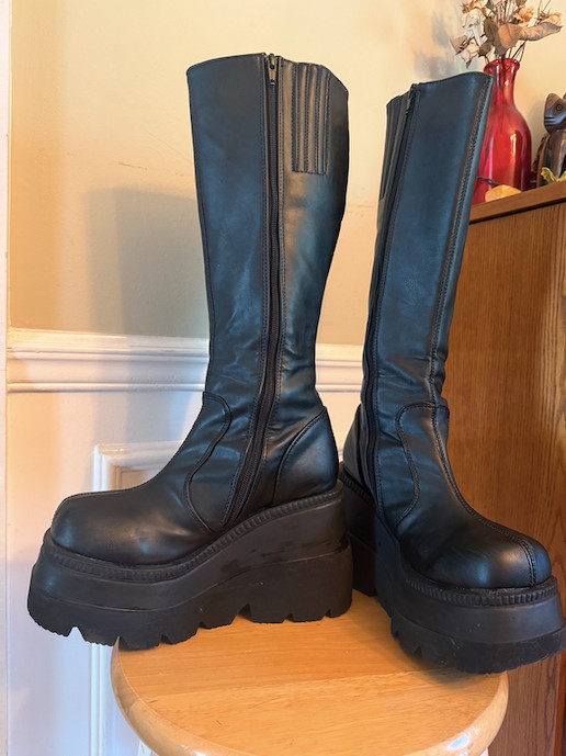 Demonia Total Blackout Black Platform Boots SHAKER 100 Vegan Leather Womens 9