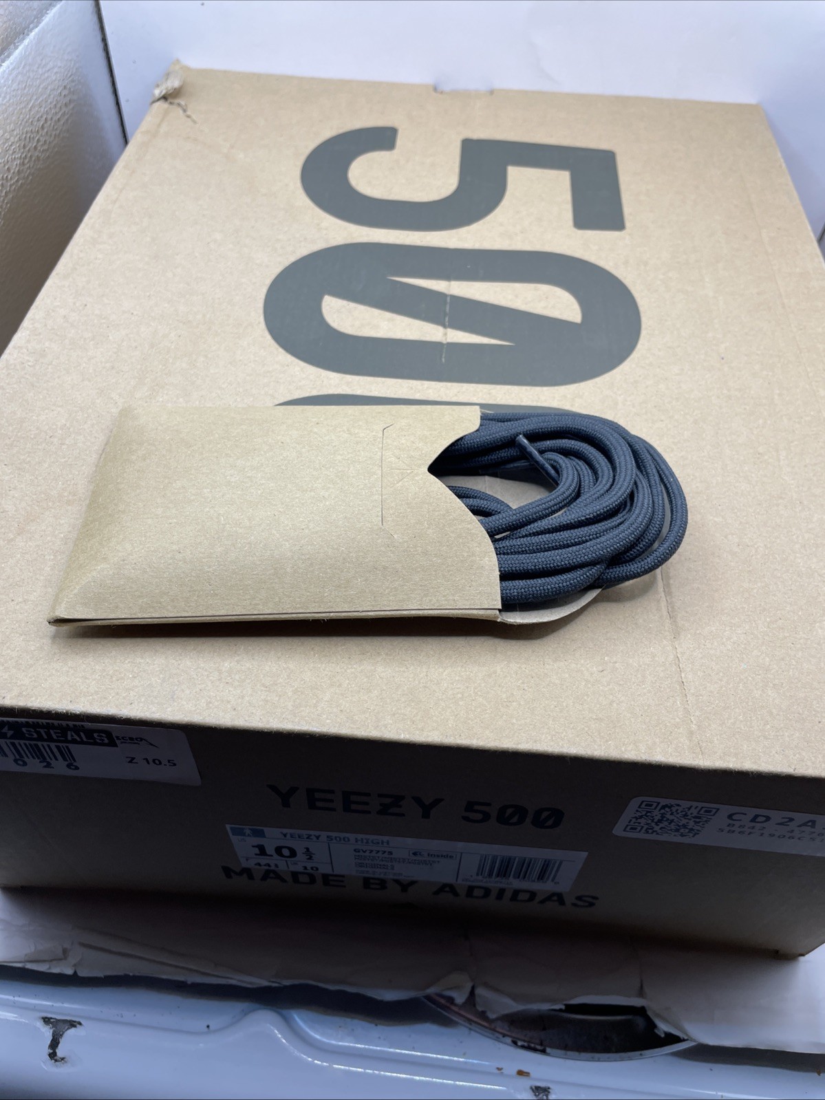 Size 10.5 – adidas Yeezy 500 High Mist Stone