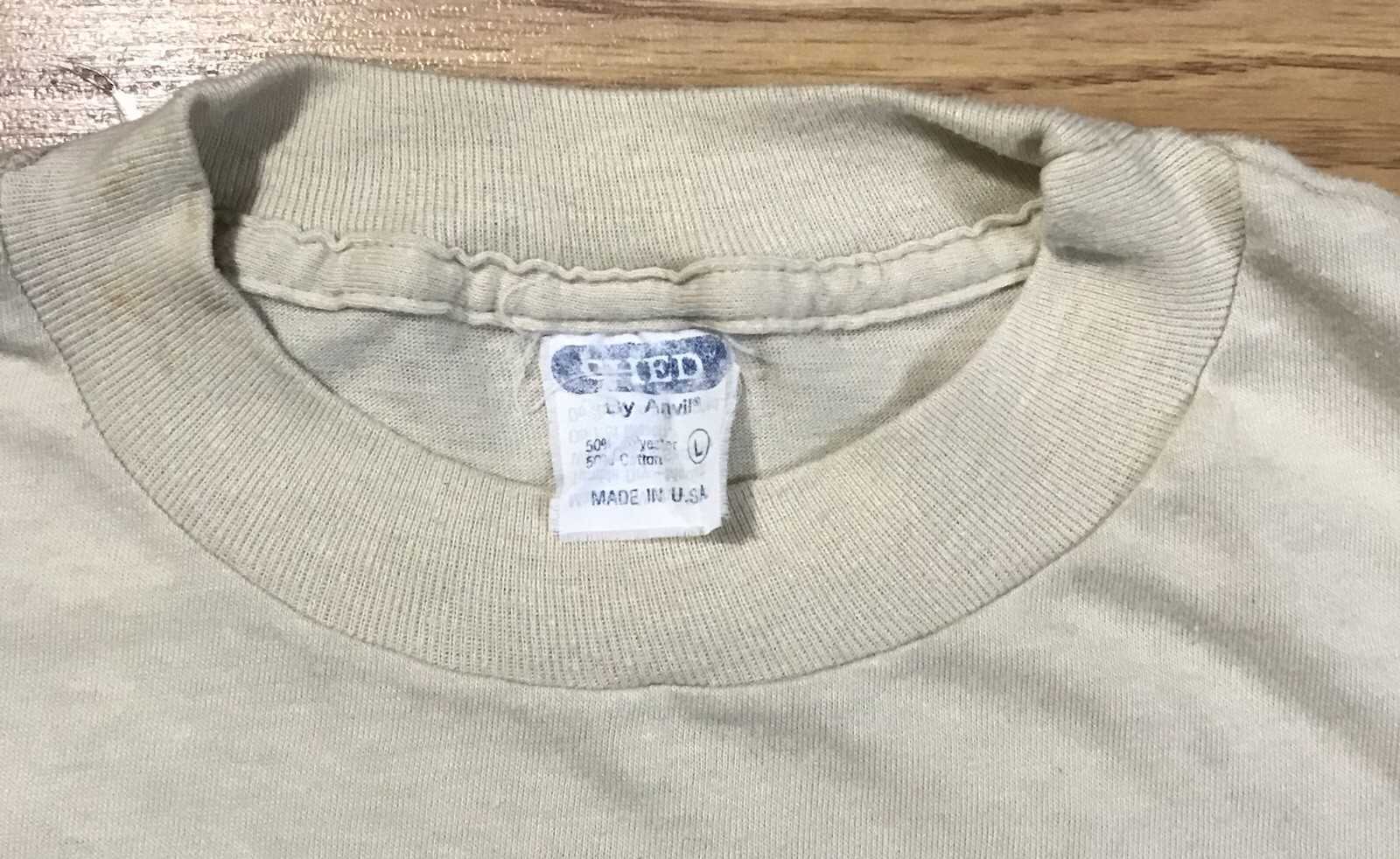 Vintage Ched by Anvil Single Stitch USA L T-Shirt Off White Flatley Company Logo