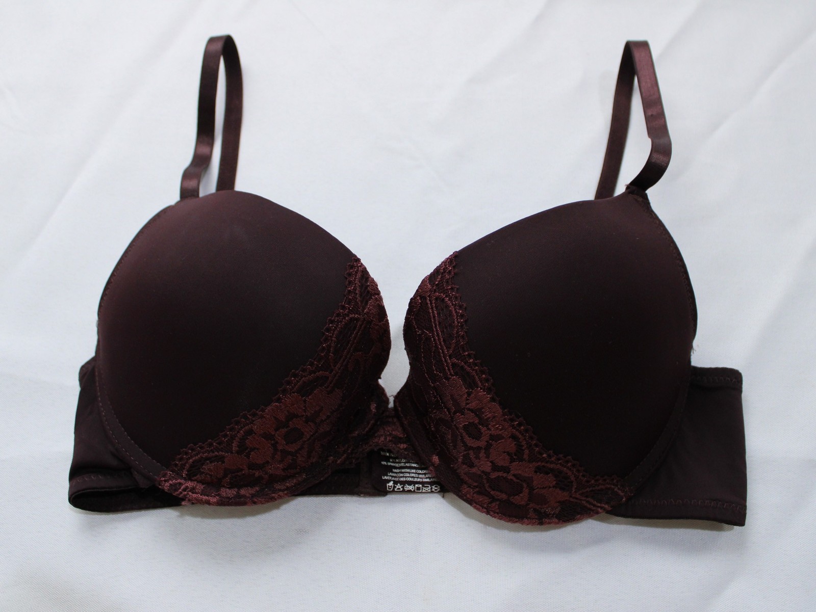 Kathy Ireland Intimates Women’s Lace Lined Underwired Bra JT8 Red Size 34C
