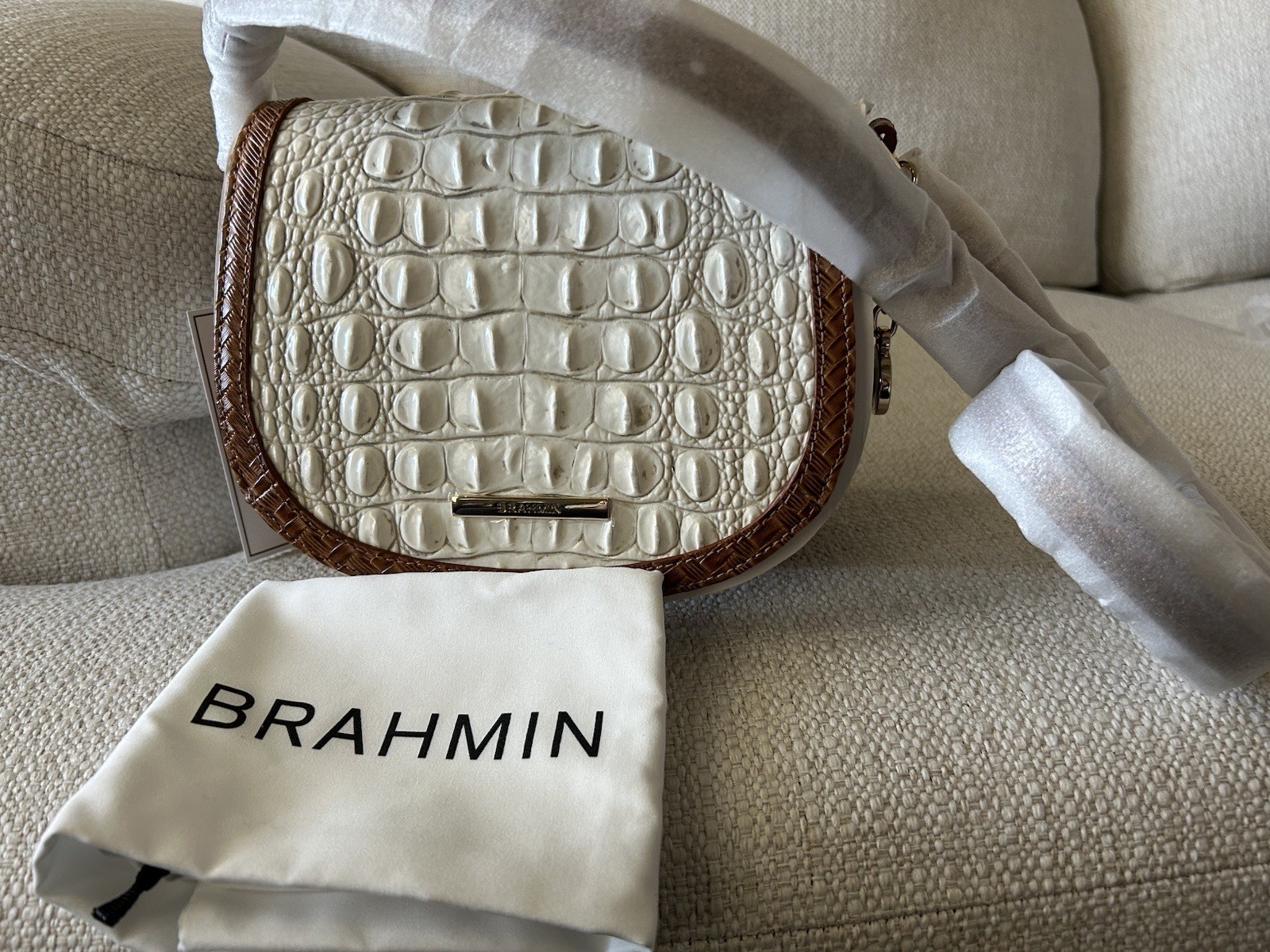 Brahmin Briar Coconut Milk Taber NWT $285 Crossbody ~ Still Wrapped 🥥