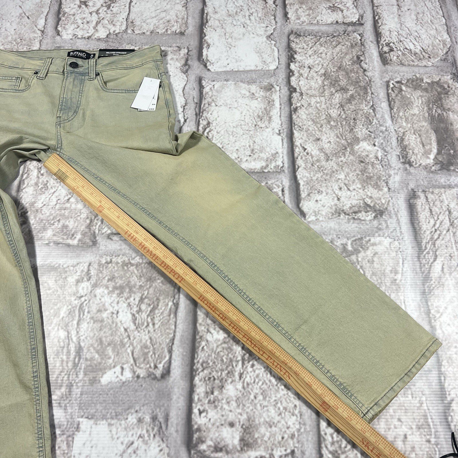 Buffalo David Bitton Driven Jeans Men’s 30×30 Relaxed Straight Dirty Blasted NWT