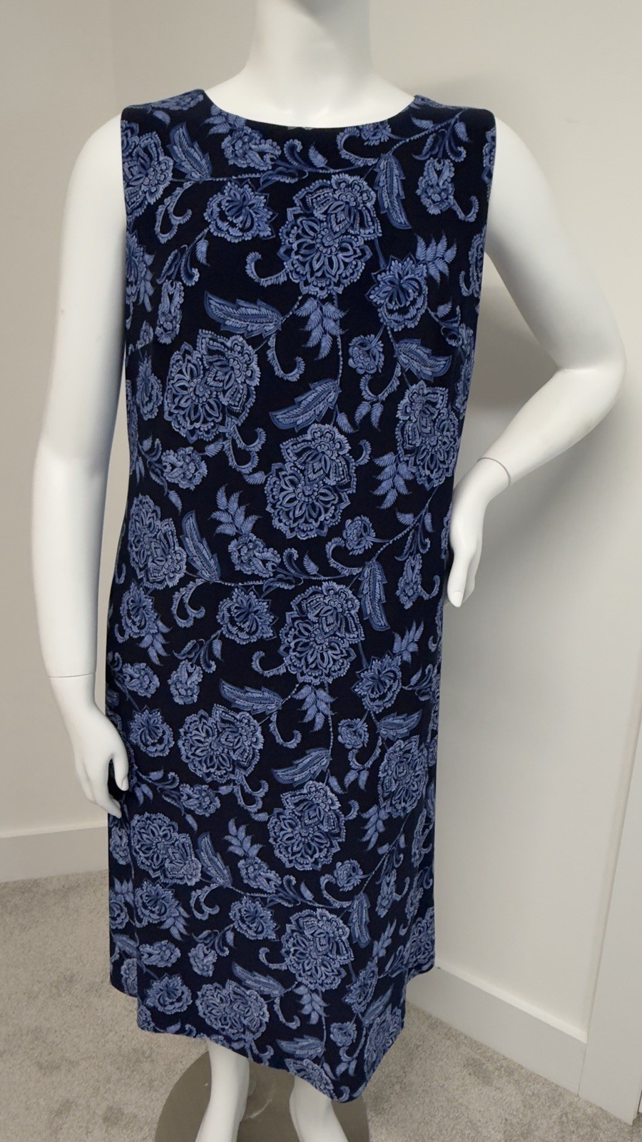 Tommy Hilfiger Women’s 16W Blue Floral Sleeveless Shift Dress Plus Size