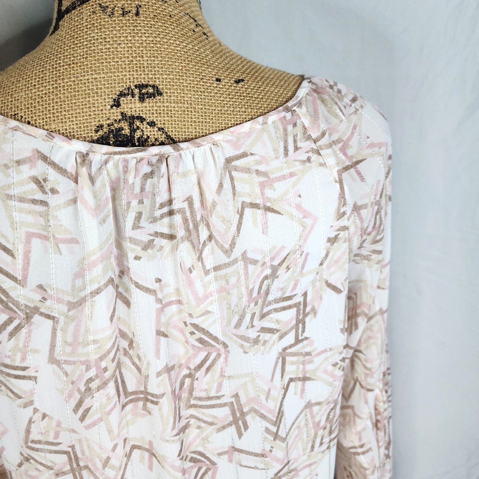WHBM Size 4 Brookside Boho Pink Cream Print Blouse White House Black Market