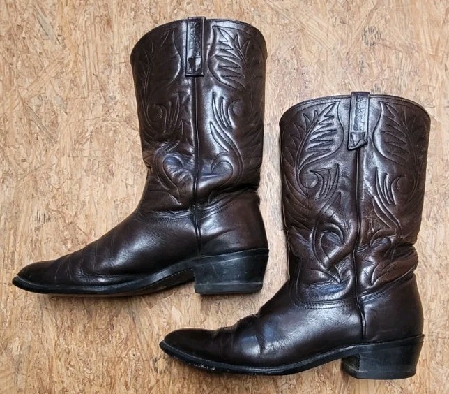 Men’s RED WING PECOS Brown Leather Western Cowboy BOOTS SZ 10-1/2B Narrow 10.5B