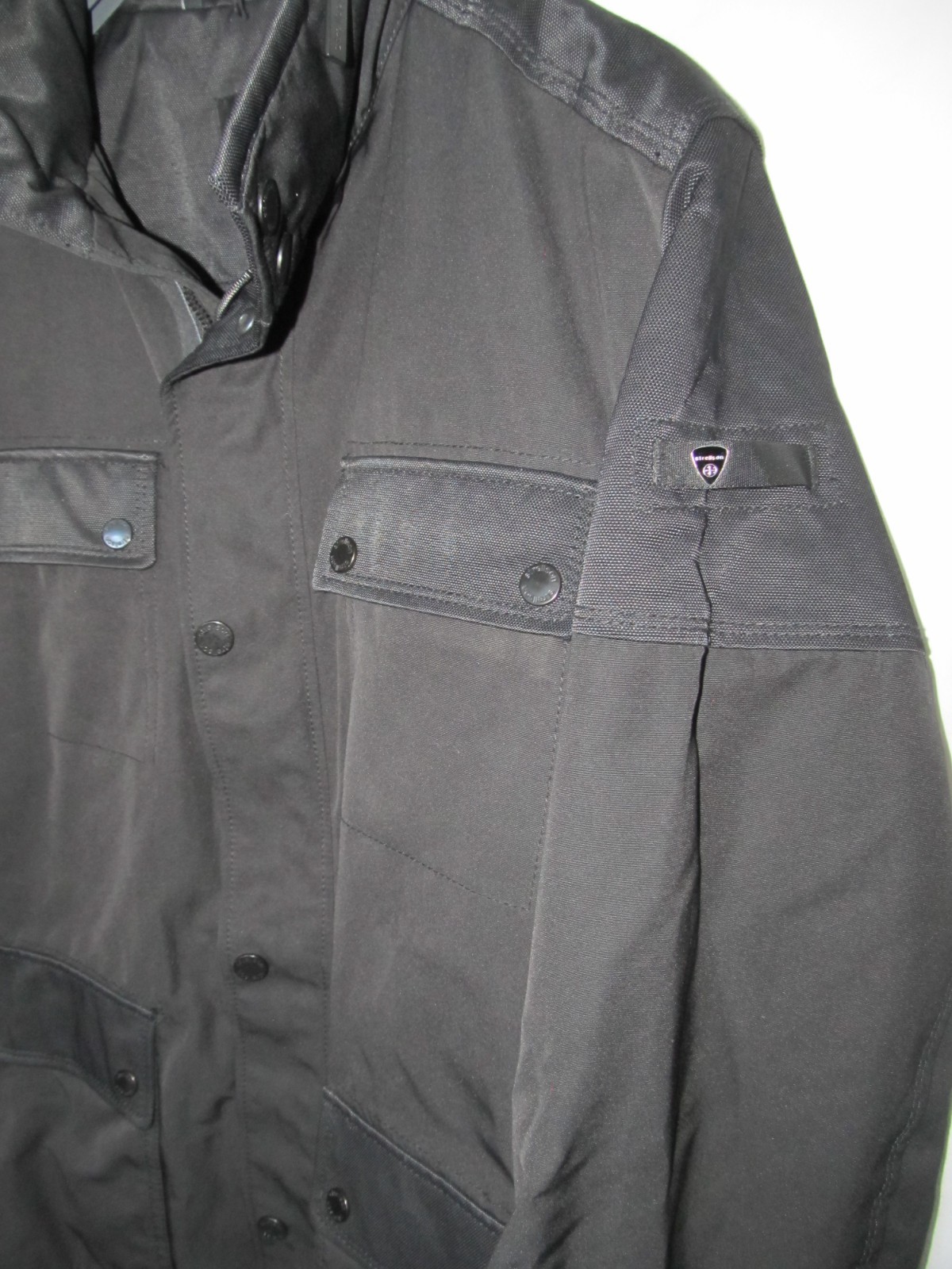 NWT Men’s STRELLSON ‘Horton’ Black Zip Up Lined Jacket Size 50 (chest 43″)