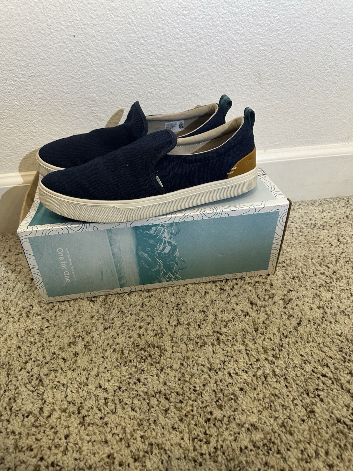 Tom’s TRVL LITE SLIP ON10.5 Navy Heritage Canvas