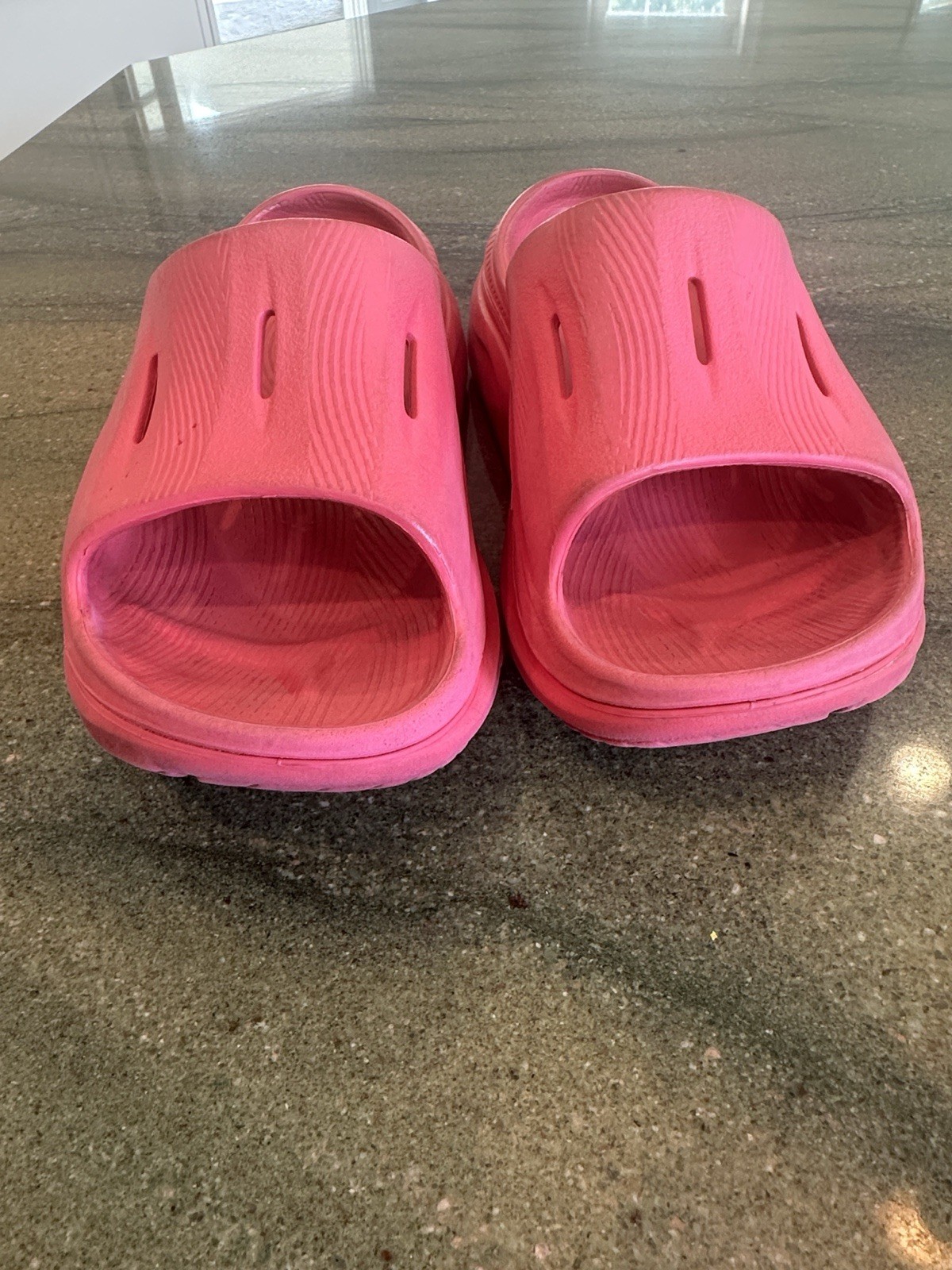 Hoka One One Pink Ora Recovery Slide Size 6