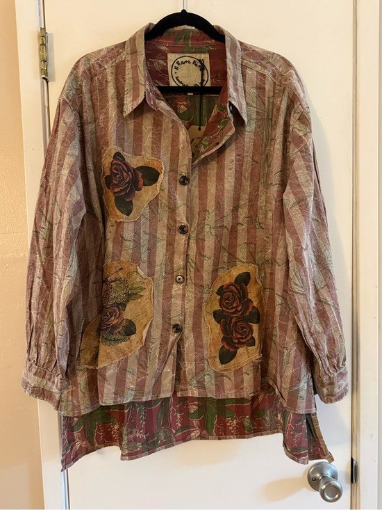 One Size NWT A Rare Bird Wild Woman Stripes Top