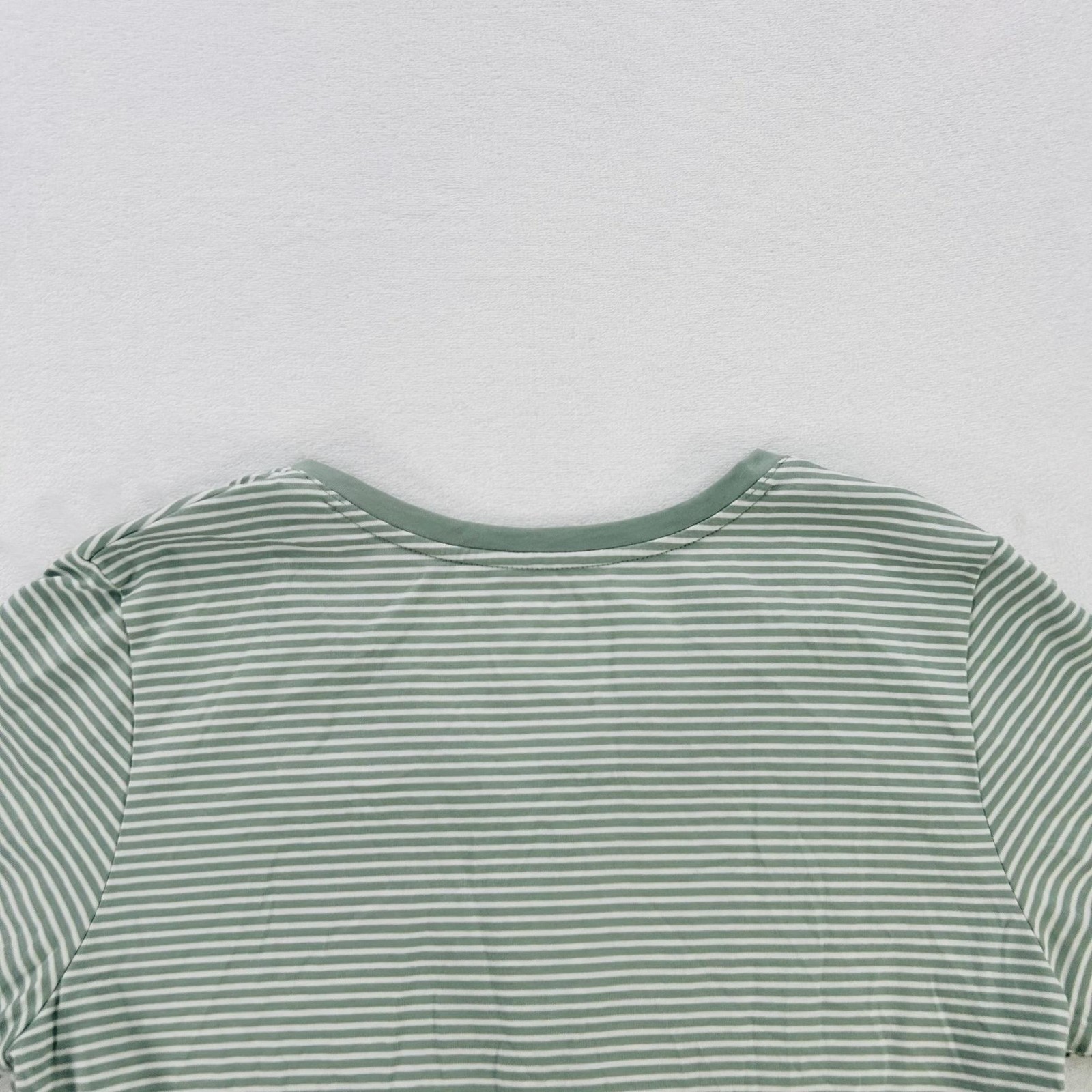 Lands End Shirt Womens Small Green White Stripe Supima V Neck Tee Cotton NEW