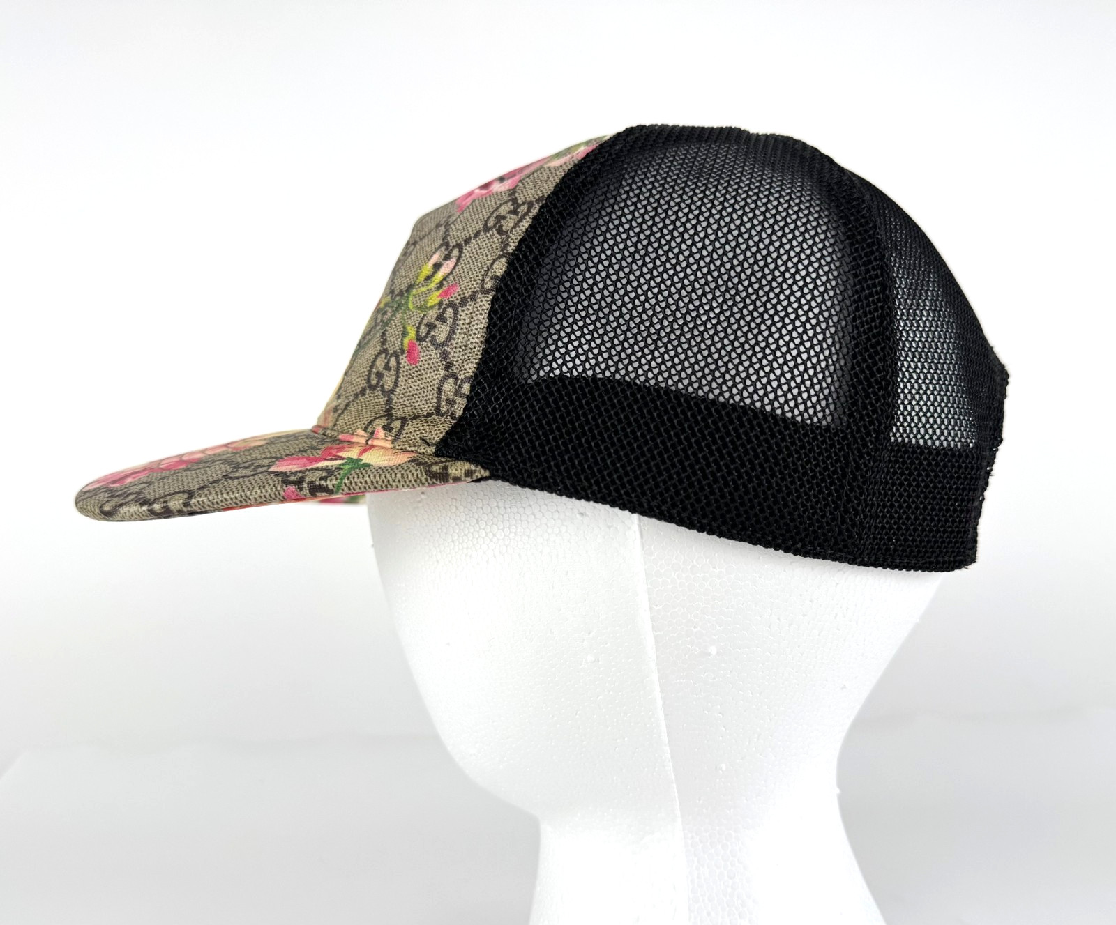 Gucci Auth Pink Blooms Sz 57 S Small GG Supreme Monogram Trucker Hat Cap