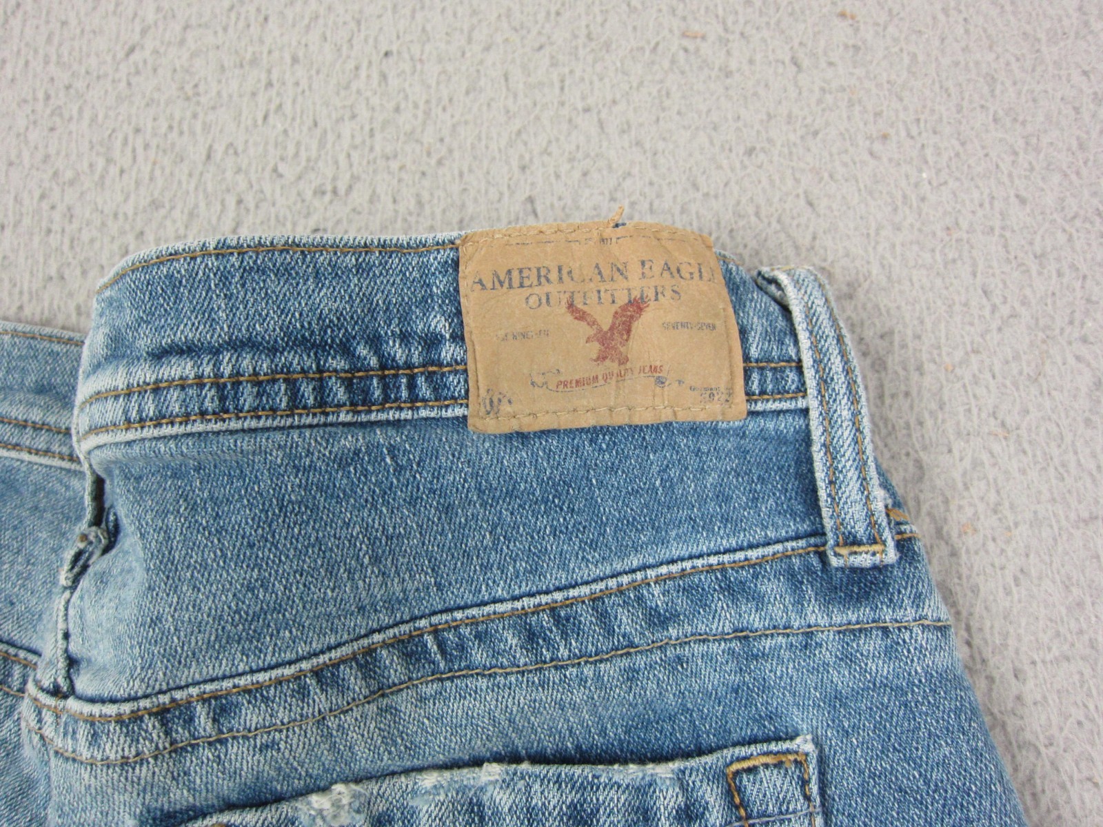 American Eagle Jeans Womens 4 Reg Blue Stretch Skinny Flare Denim Distressed