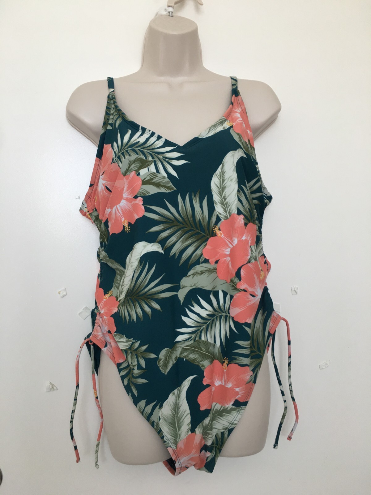 Kona Sol Womens Swimsuit One Piece Swimwear Green Floral Tropical Side Cinch…