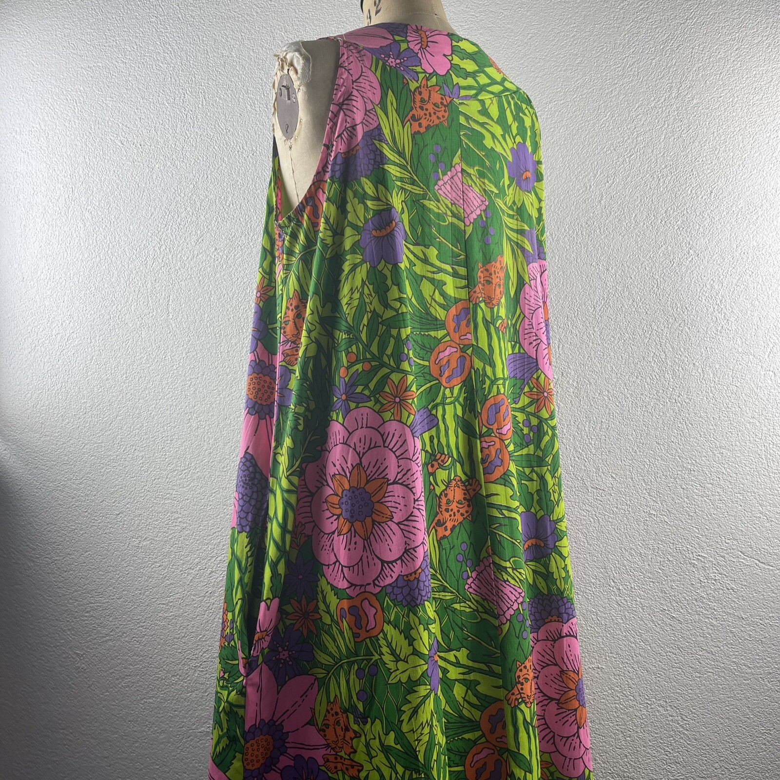 Vintage l 60s M Coffee Break Mod Novelty Floral Jungle Leopard Zip Pockets Dress