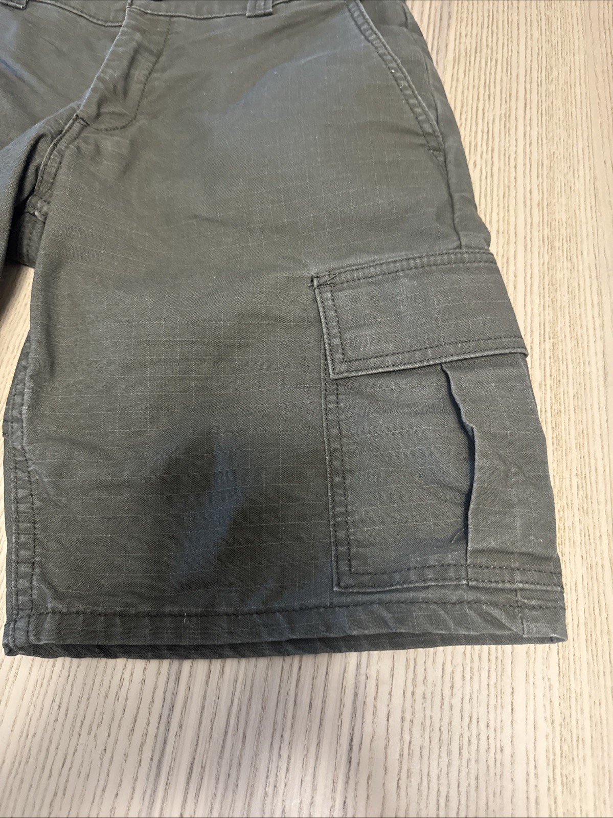 Dickies Skateboarding Cargo Shorts Mens Size 29 Olive Moss Green 11” Inseam Y2K