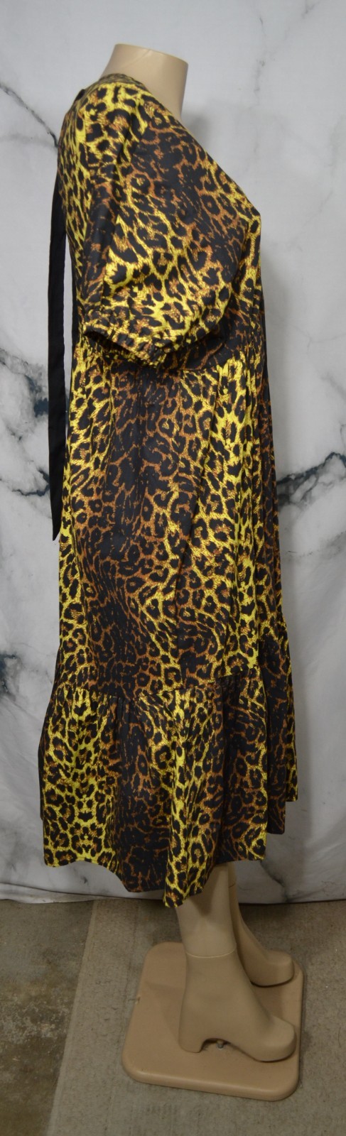 TOPSHOP Black Brown Yellow Animal Print Dress US 8 V Neck Front Back Short Slvs