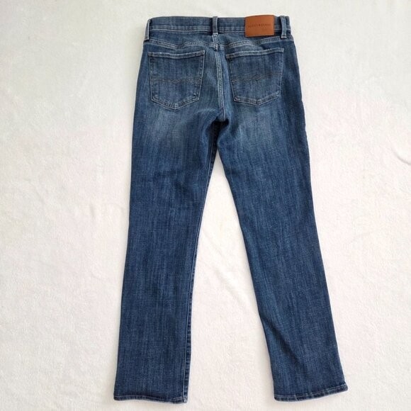 Lucky Brand Jeans Sz 8 /29 Mid Rise Sweet Straight Leg Blue Stretch Denim Casual
