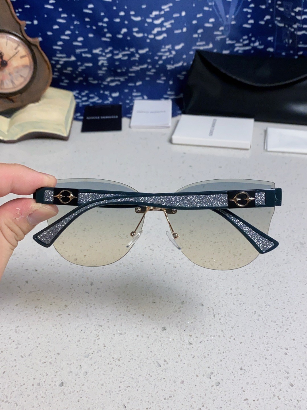 Gentle Moster FLATBA 8194 Cat-Eye Frame Sunglasses for Women Green/Gray Gradient