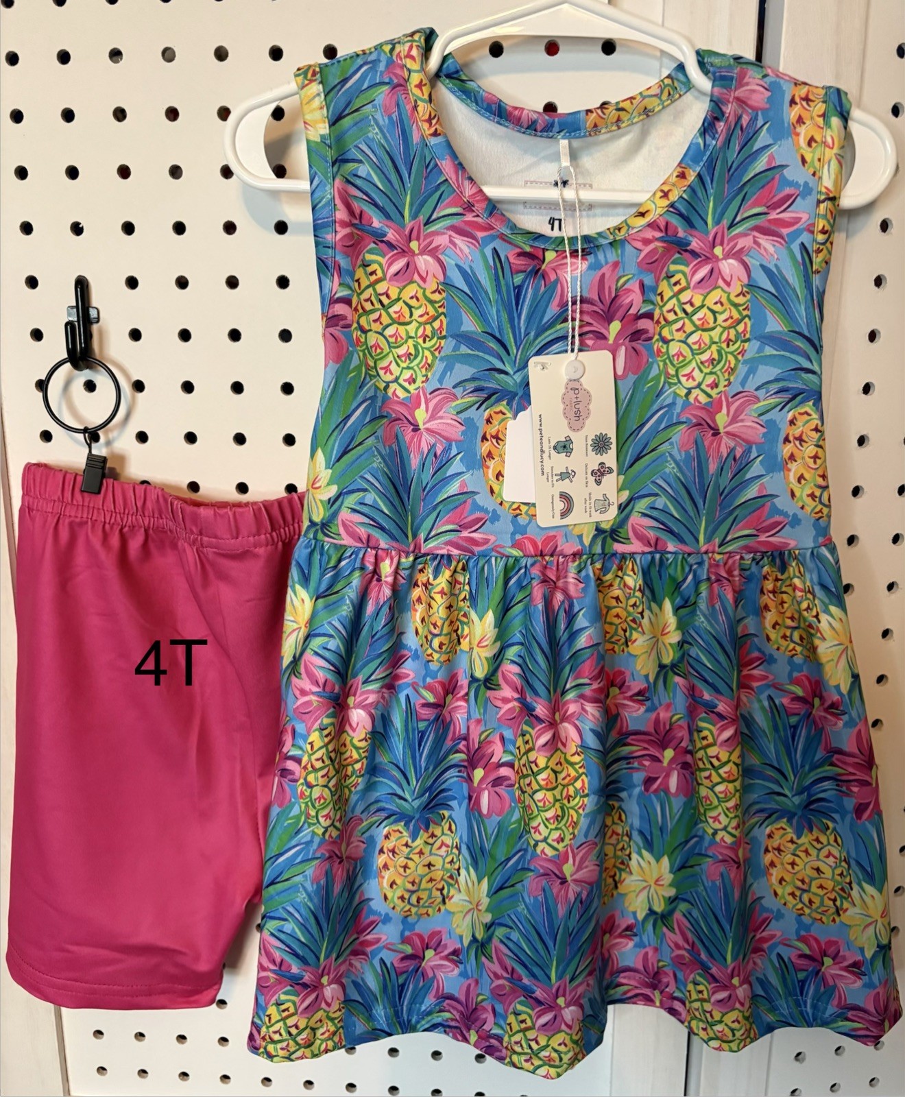 NWT Pete & Lucy Summer Pineapple 2 piece set made from P+Lush fabric, Sz 4T