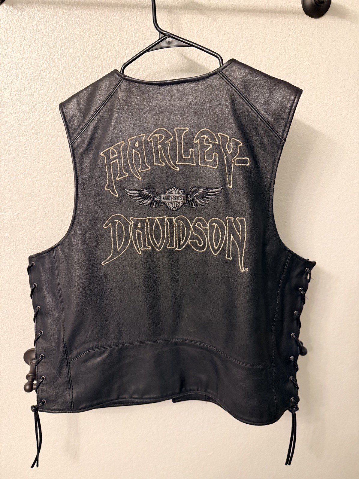 Vintage Harley Davidson X-LARGE Willie G Skull Winged Leather Motorcycle Vest