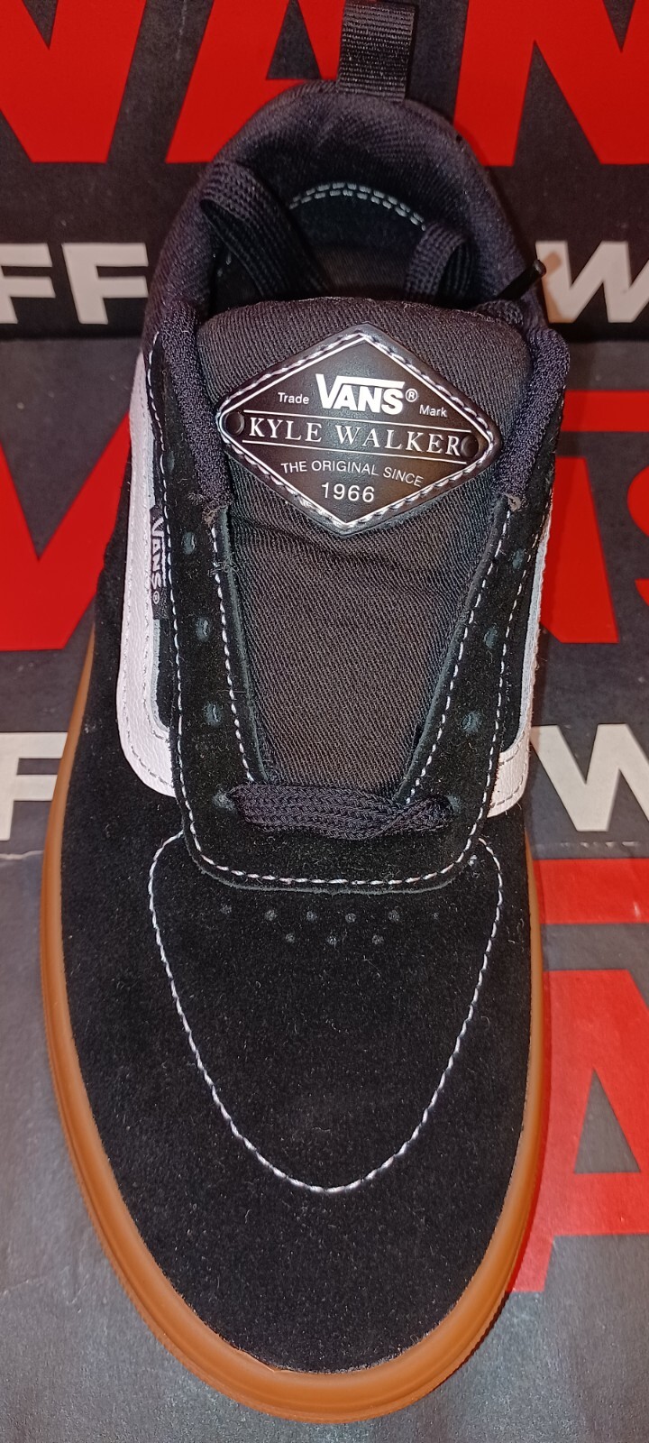 Vans Berle Pro Black/Gum White Men’s 6.5/Women’s 8 Extra Laces [VN0A2XSGB9M]