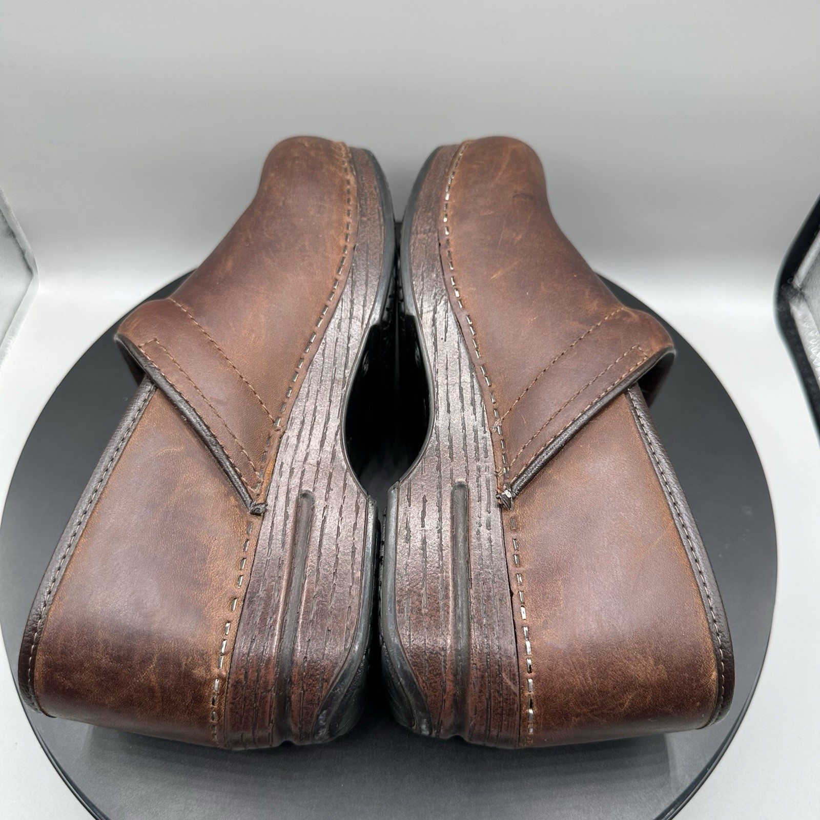 Dansko Leather Professional Clog Womens 40 Antique Brown Oiled