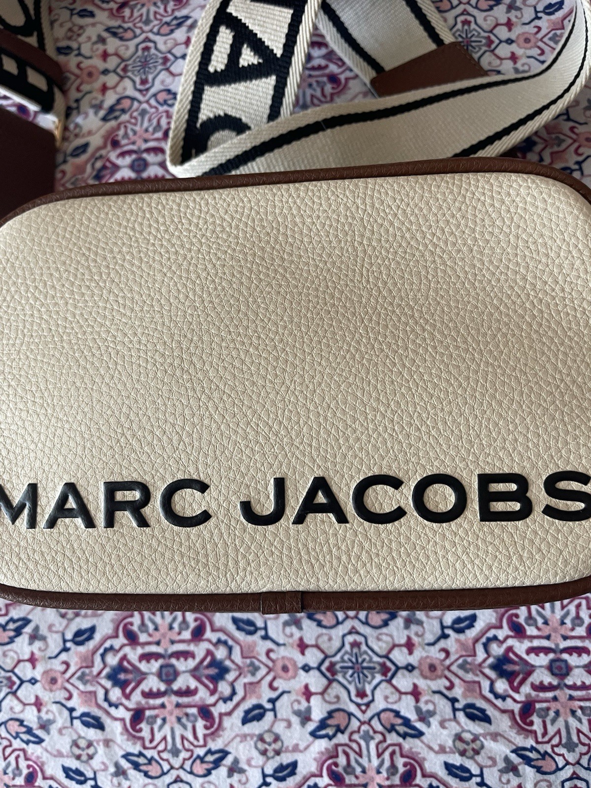 Marc Jacobs Ivory/multi Logo Crossbody Bag Adjustable Detachable Strap Leather