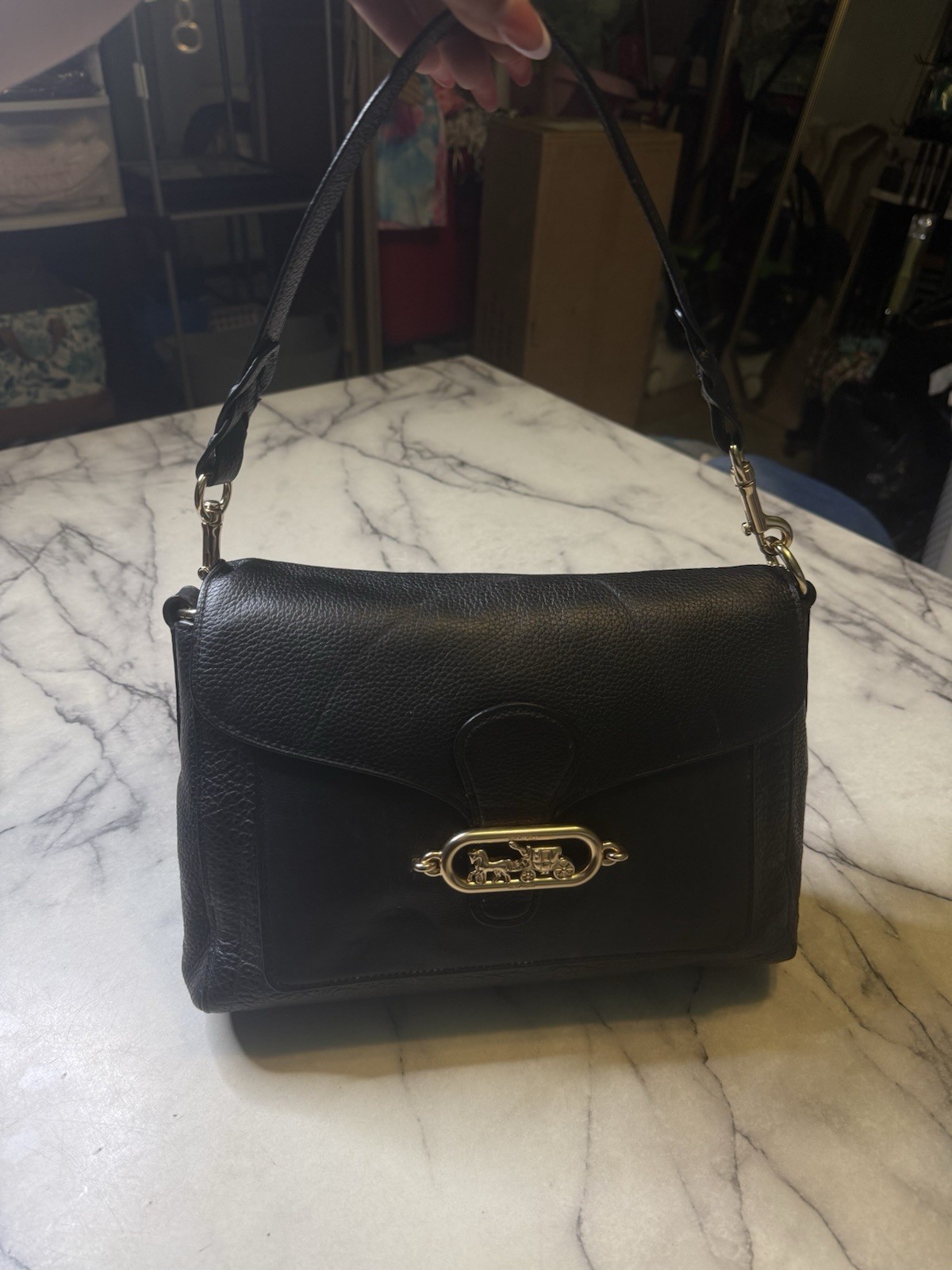 Coach Black Pebbled Shoulder Bag Turn Lock, Horse Carriage, Gold Hardware