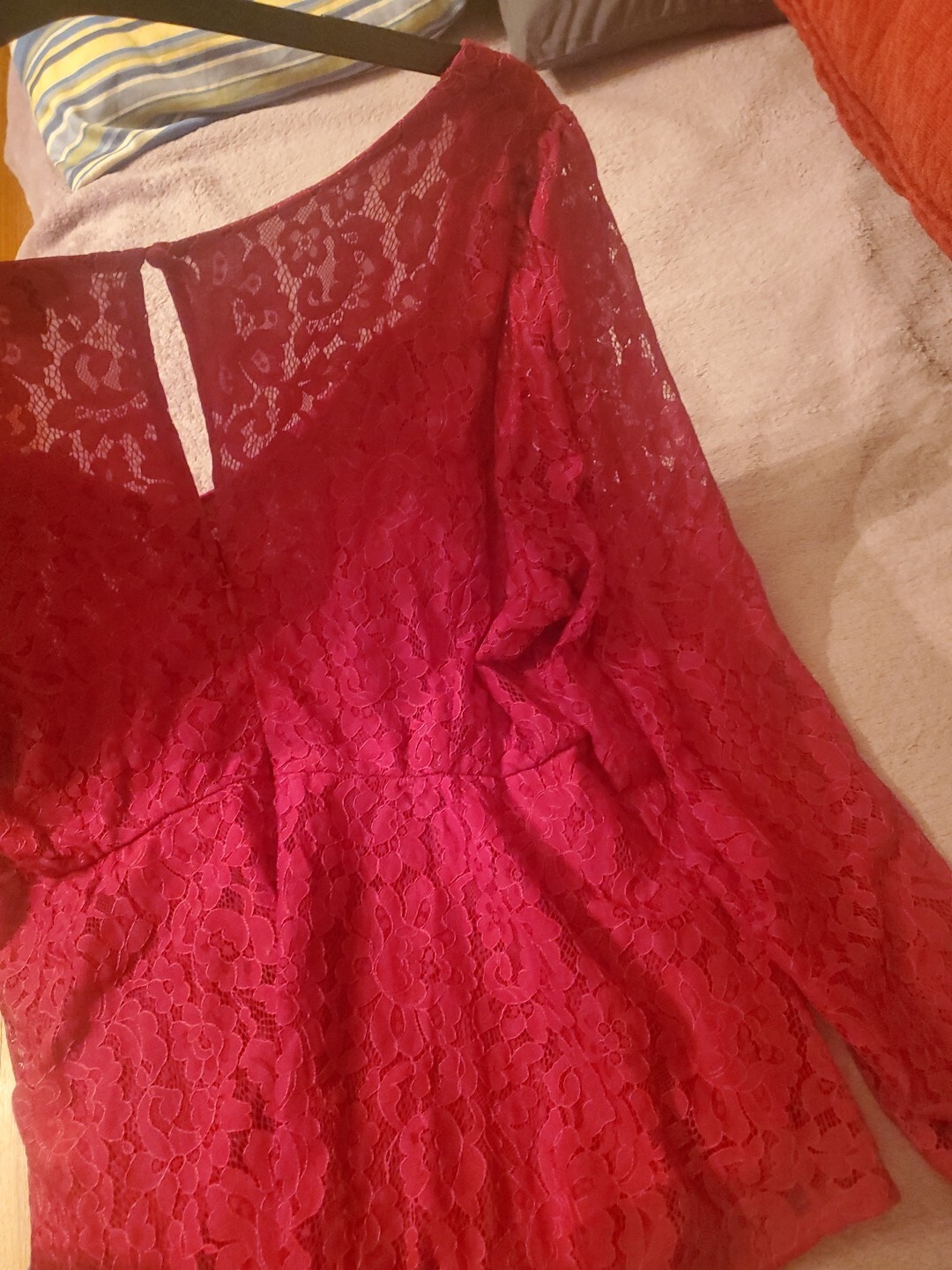 Torrid Top 1 Plus Size 1 Burgundy Lace Lined Blouse V-neck Romantic