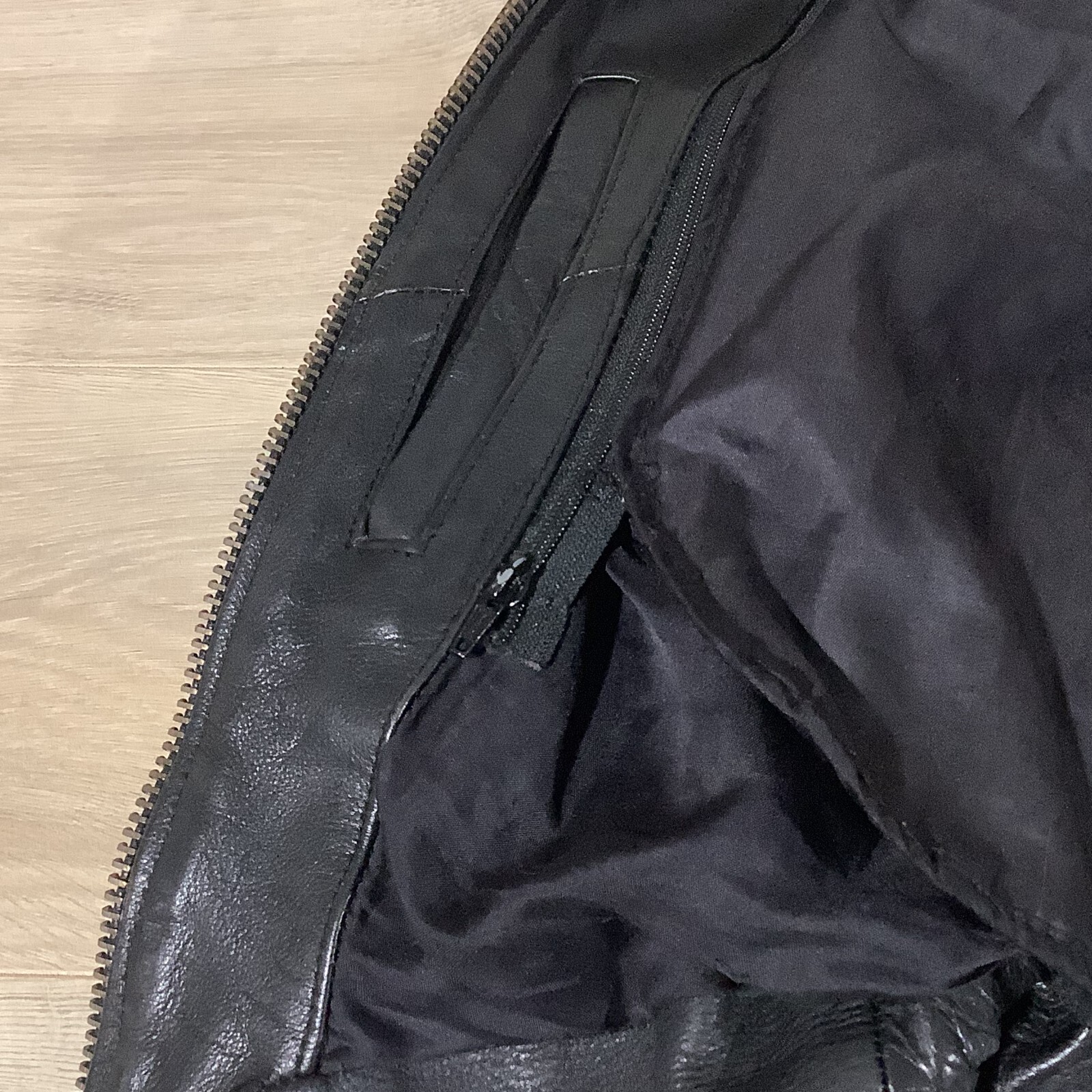 VTG RARE Trim Leather Jacket Braid Thinsulate Heavy Motorcycle Biker Liner 90s L