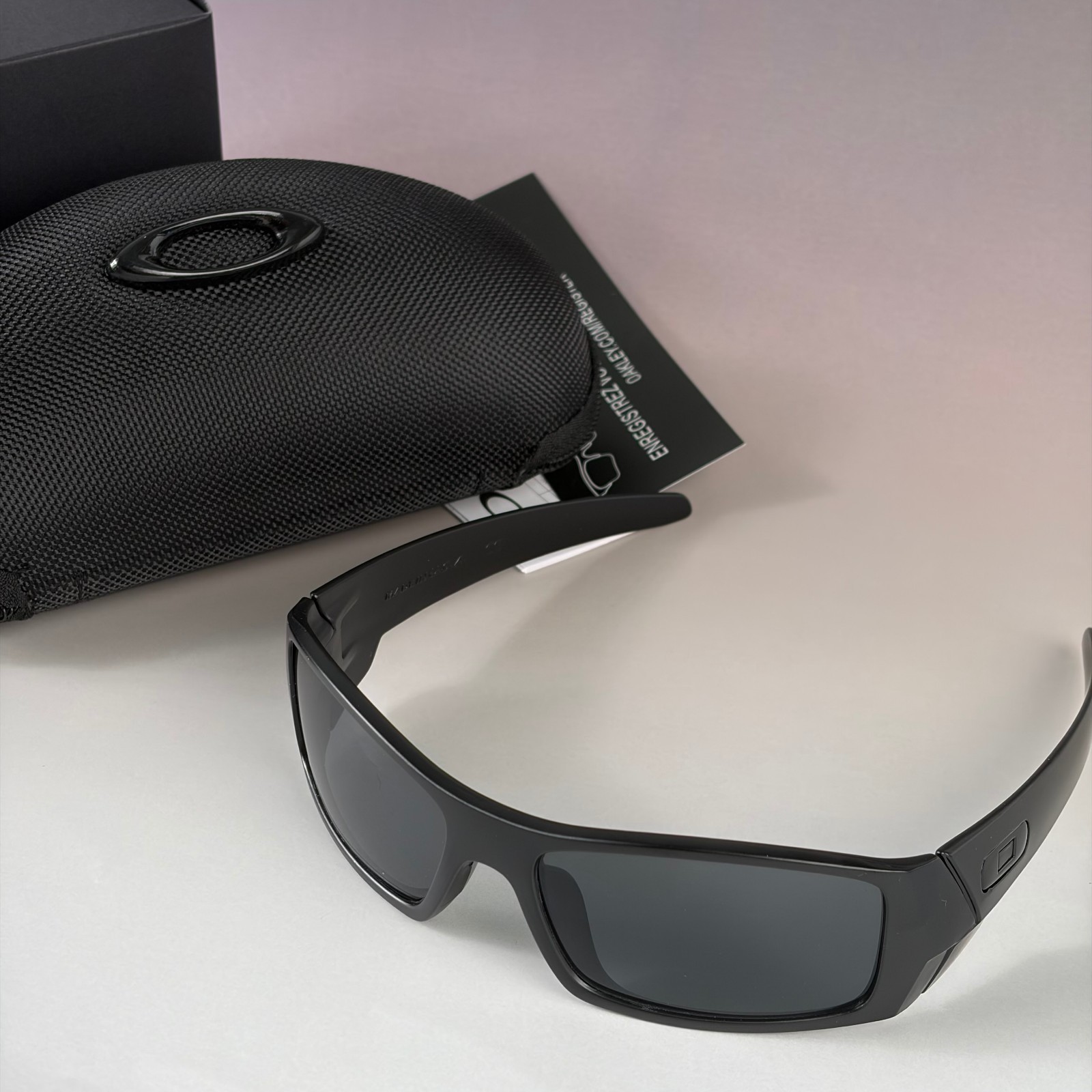 Oakley Gascan Black Frame Grey Lenses Sunglasses Full Box Kit