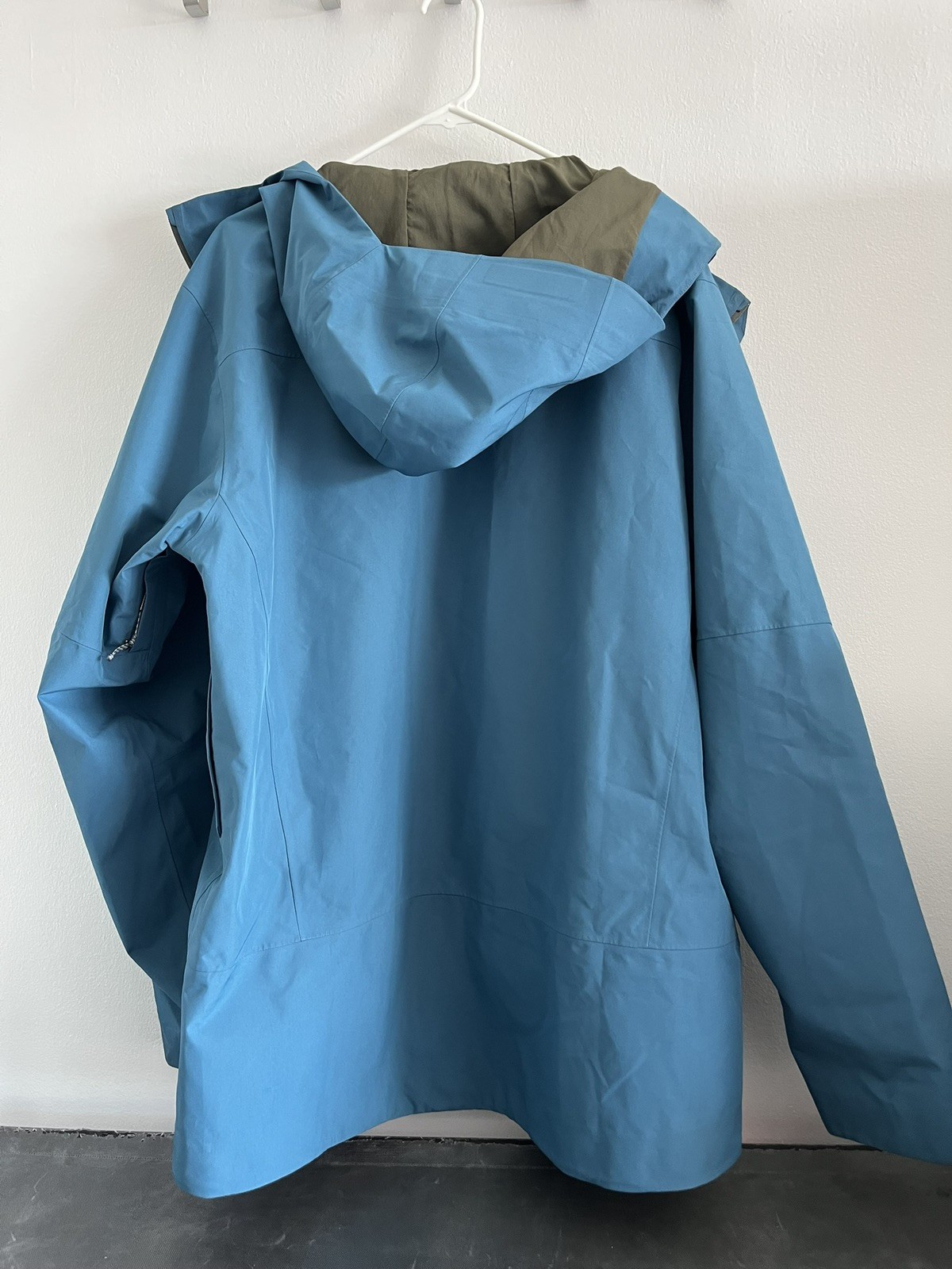 Patagonia Storm Shift Ski/Snowboard Jacket – Wavy Blue Size XL Men’s GORE-TEX