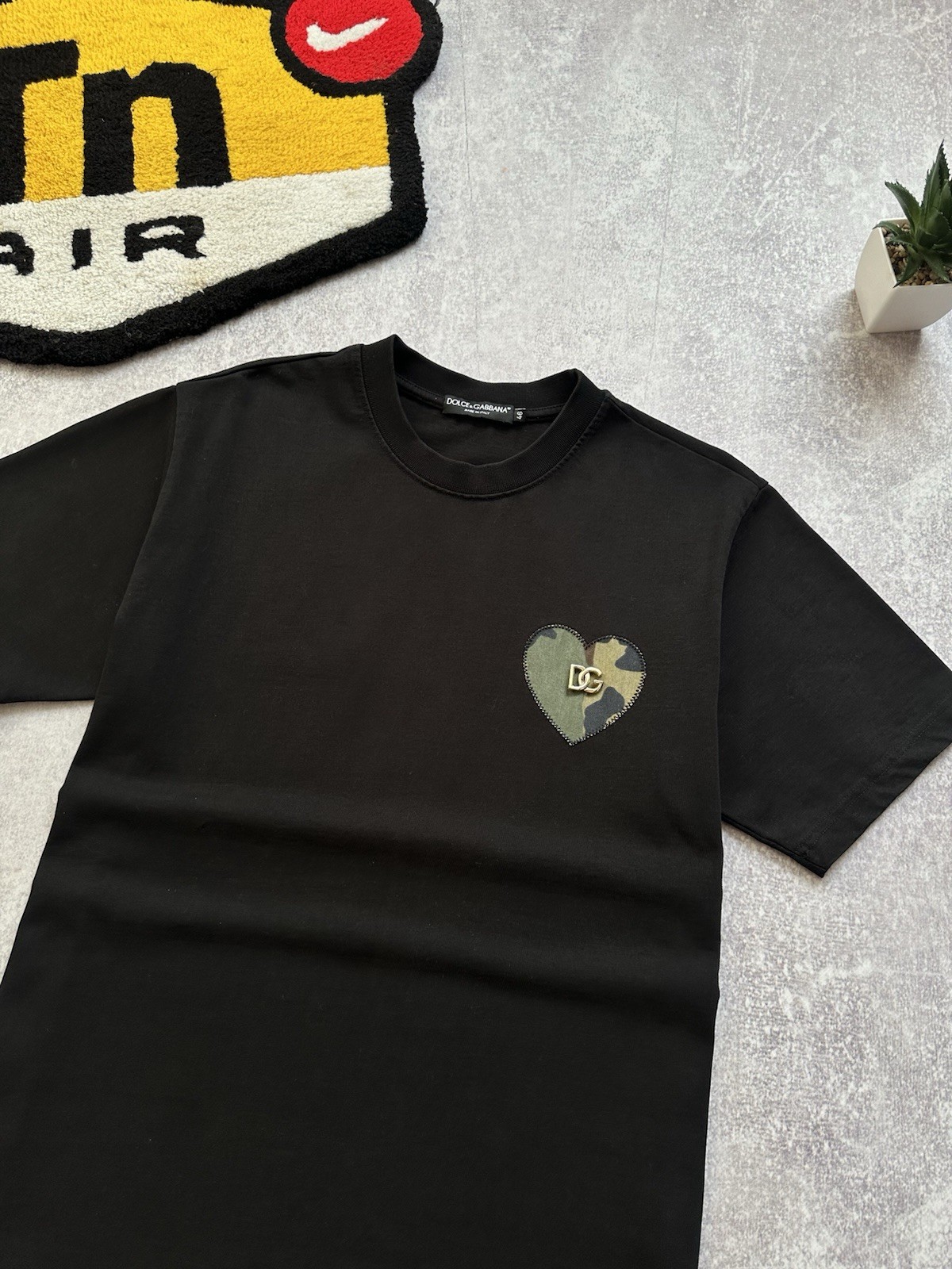 Dolce & Gabbana DG Heart Camo Patch Black T-Shirt IT 46 Fits Men’s L