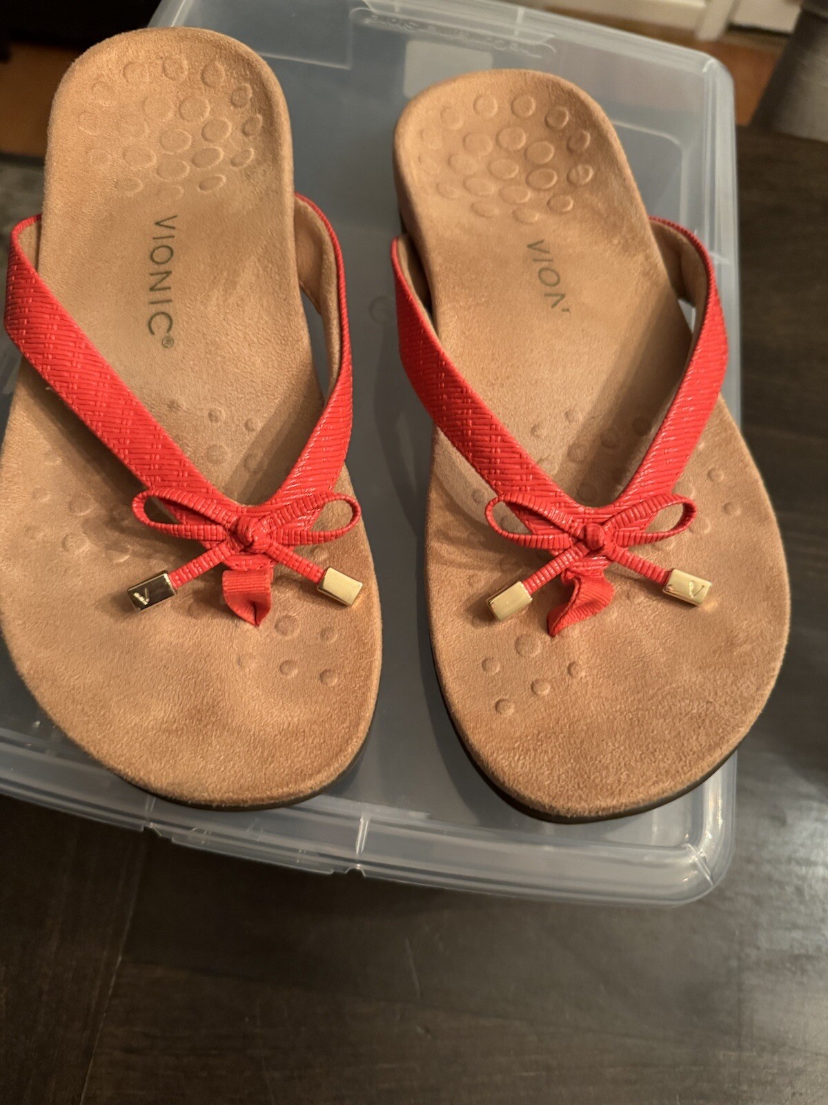Vionic Leather Thong Flip Flop Sandal w/ Bow Bella II Woven Cherry Red 8.5 Wide