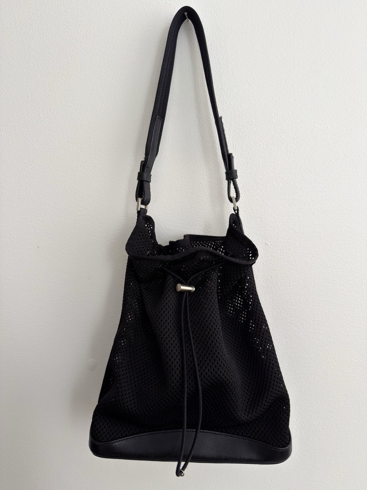PRADA Mesh and Leather Messenger Bag – Authentic Vintage/Made in Italy